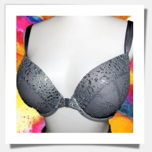Victoria's Secret "Very Sexy" Push-up Bra